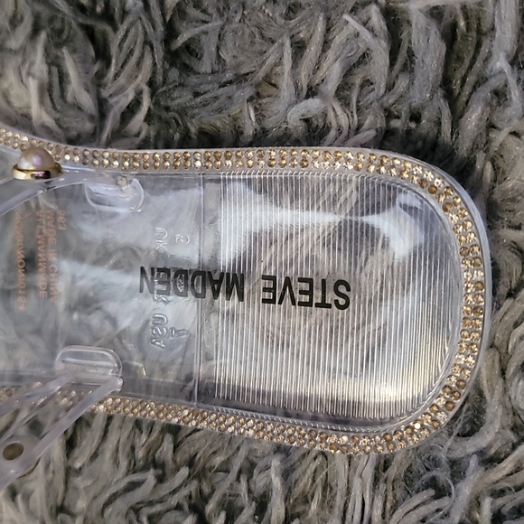Steve Madden Nonii Pearl Studded Flat Saldals in Clear - Picture 10 of 12